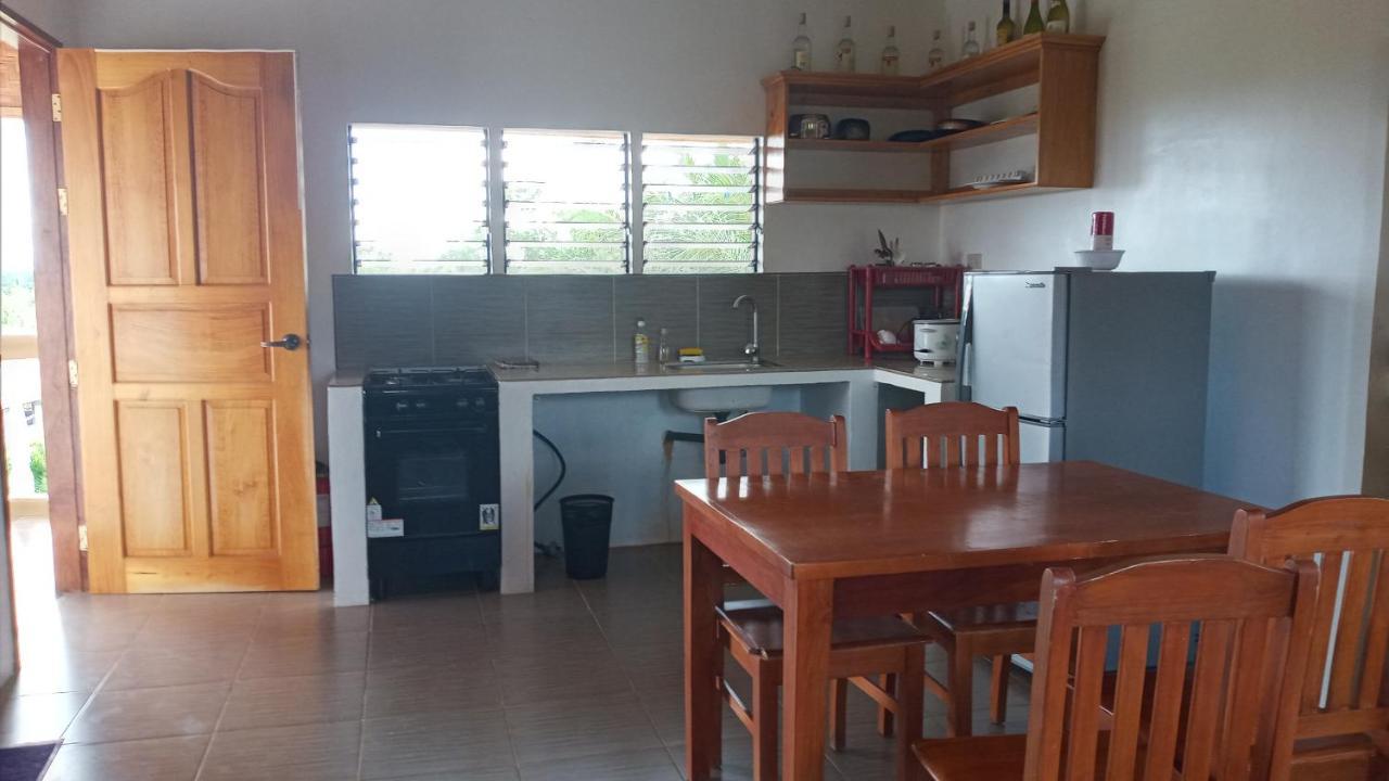 Casa James Apartment, Rooms , Pool And Restaurant Siquijor Exterior photo