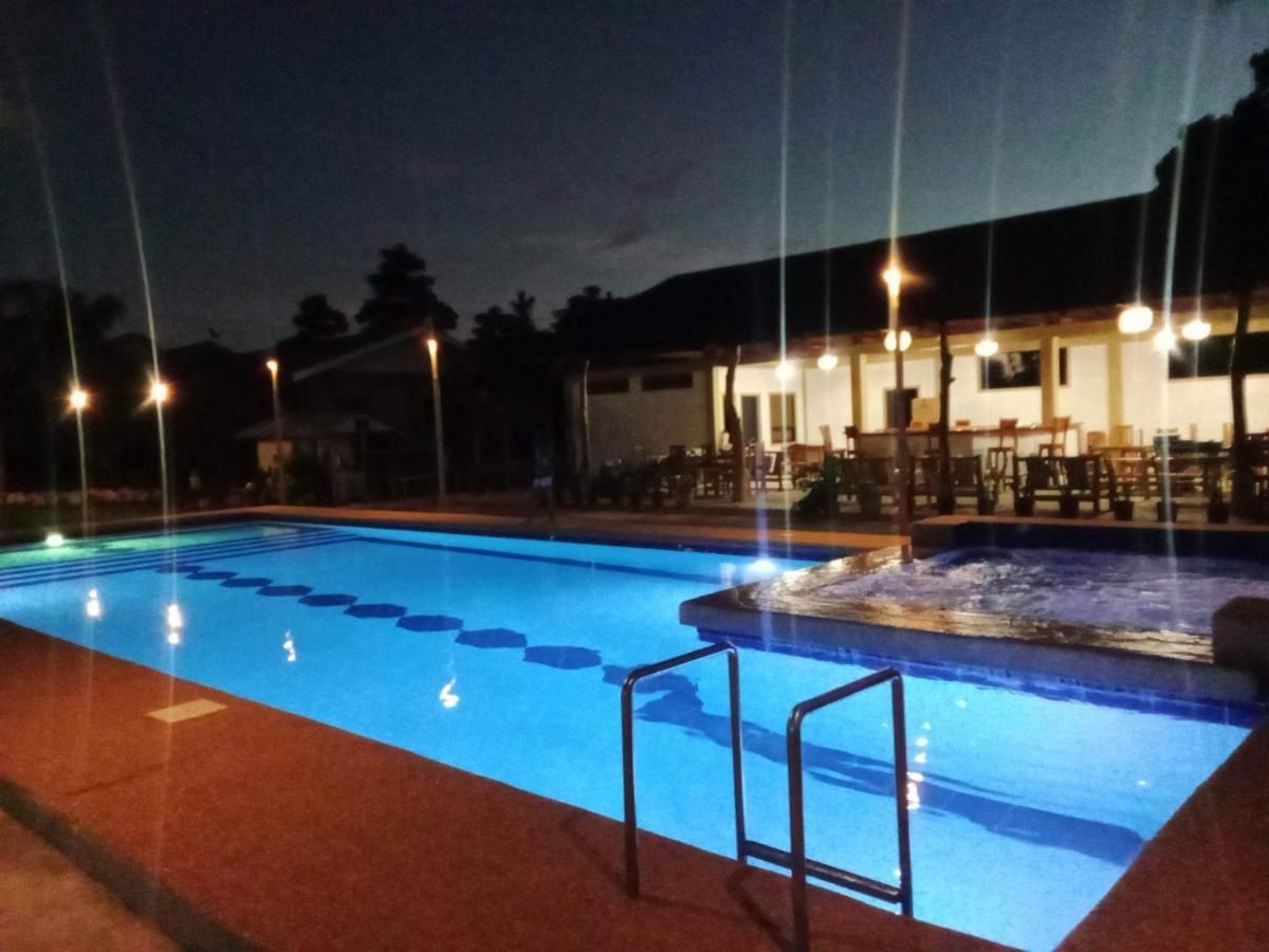 Casa James Apartment, Rooms , Pool And Restaurant Siquijor Exterior photo